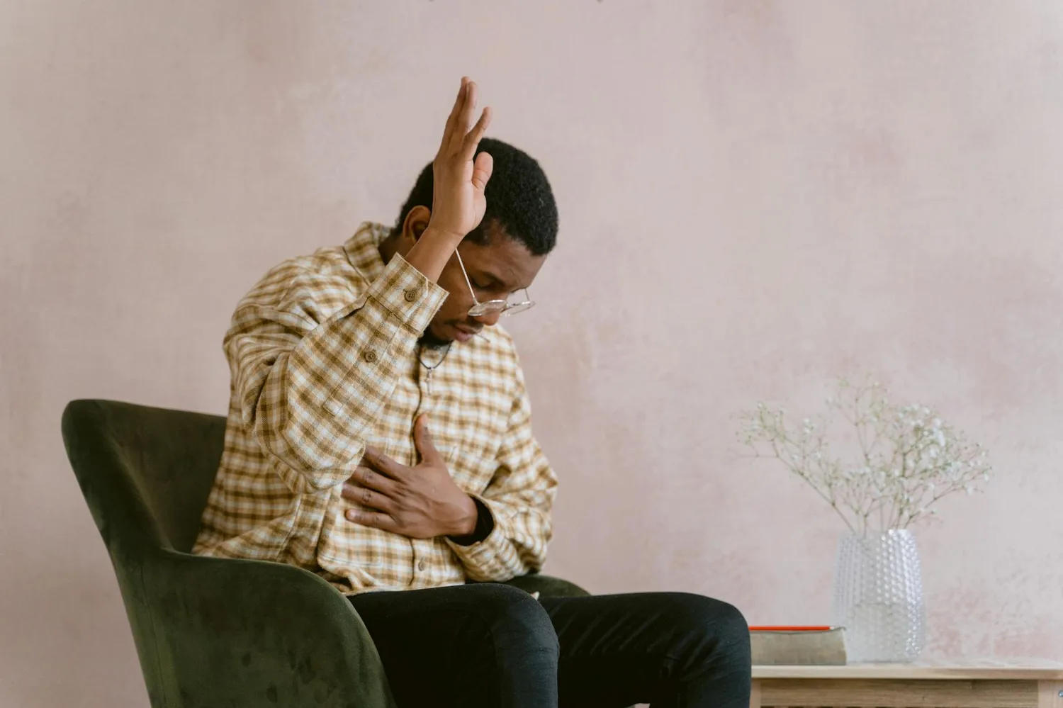 Douleurs intercostales : causes, symptômes et comment les soulager
